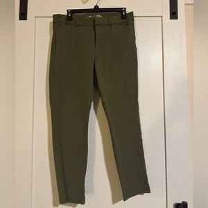 Old Navy pixie pants